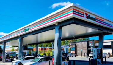 Seven & i to focus exclusively on its convenience-store business