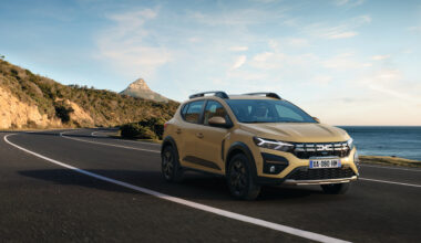 El Dacia Sandero cierra 2025 como el coche más vendido en España y Toyota como la marca más popular
