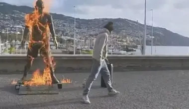 Cristiano Ronaldo statue set on fire in Portugal