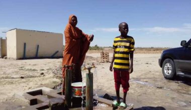 Refugees return to ruined Nigerian town despite threats from armed groups | Armed Groups News