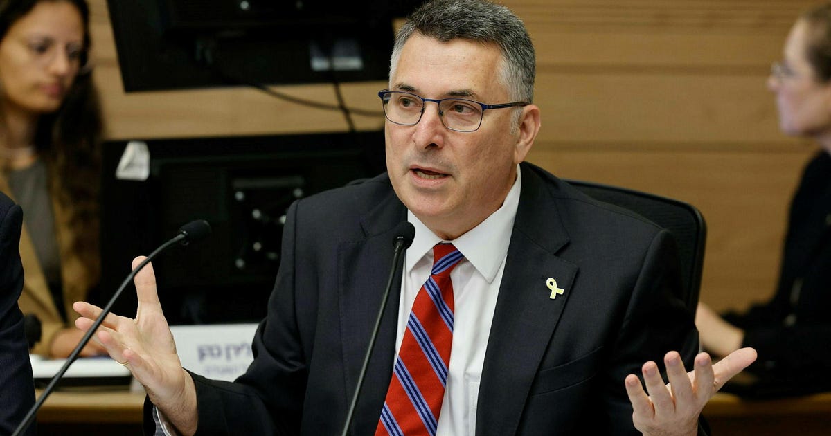 Dozens of Israeli Environmental Groups Urge FM to Block Withdrawal From Climate Pact