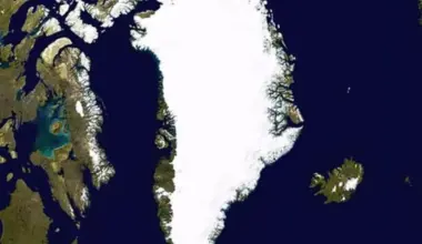 US, Denmark and Greenland hold talks to ease Trump row