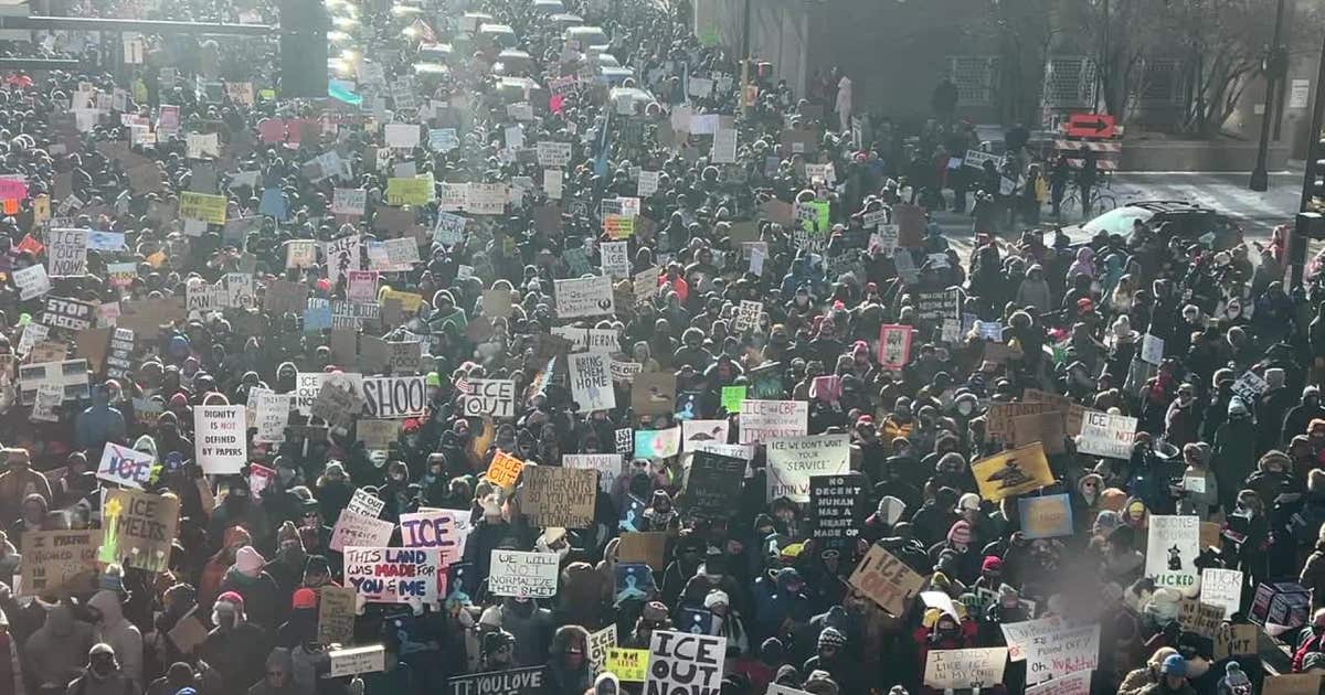 LIVE UPDATES | ICE in MN: Walz invites Trump state, to feds to speak on Mpls operations