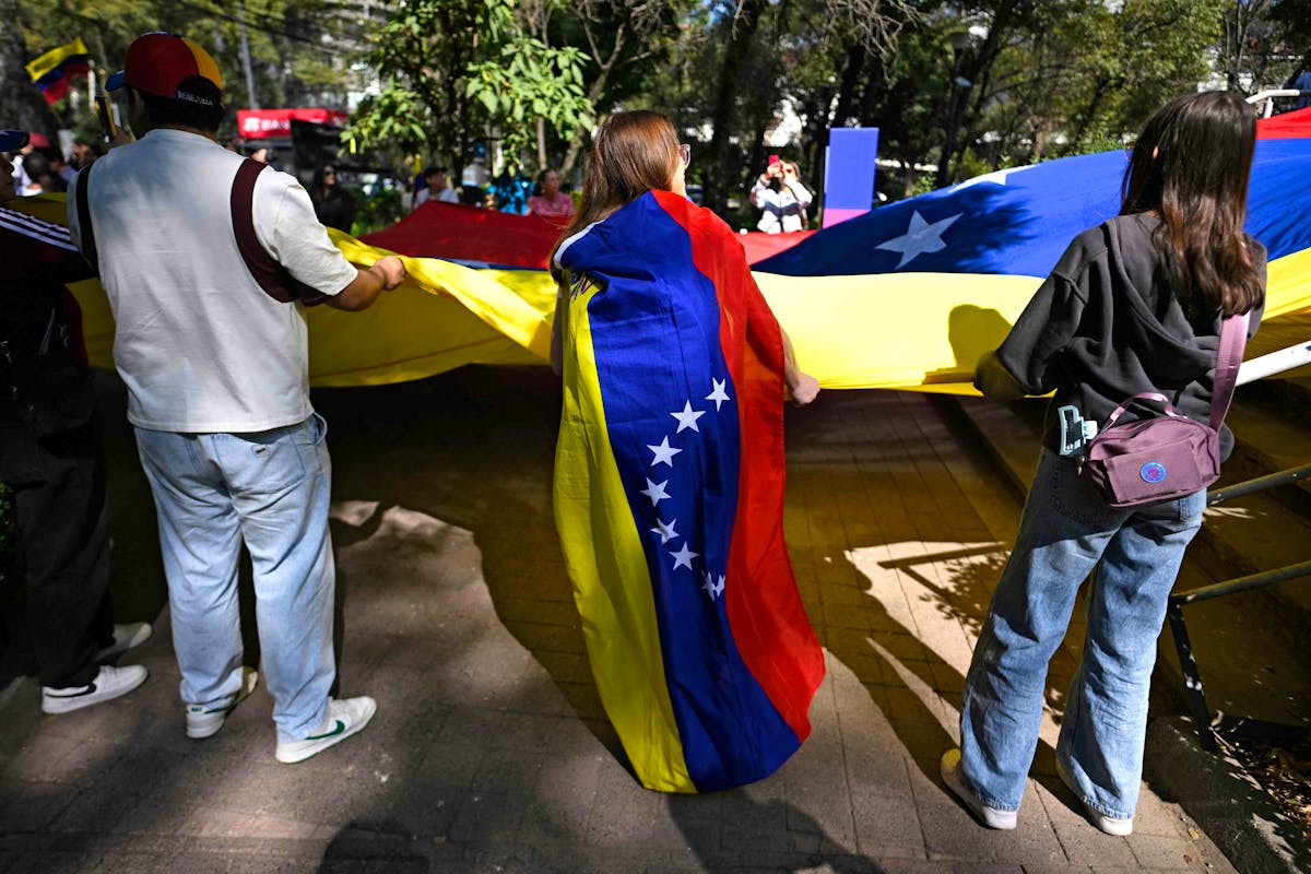 Zwischen Angst vor Instabilität und Hoffnung auf einen Neuanfang eint die Exil-Venezolaner vor allem eines: die Sehnsucht nach einem demokratischen, sicheren und lebenswerten Venezuela.