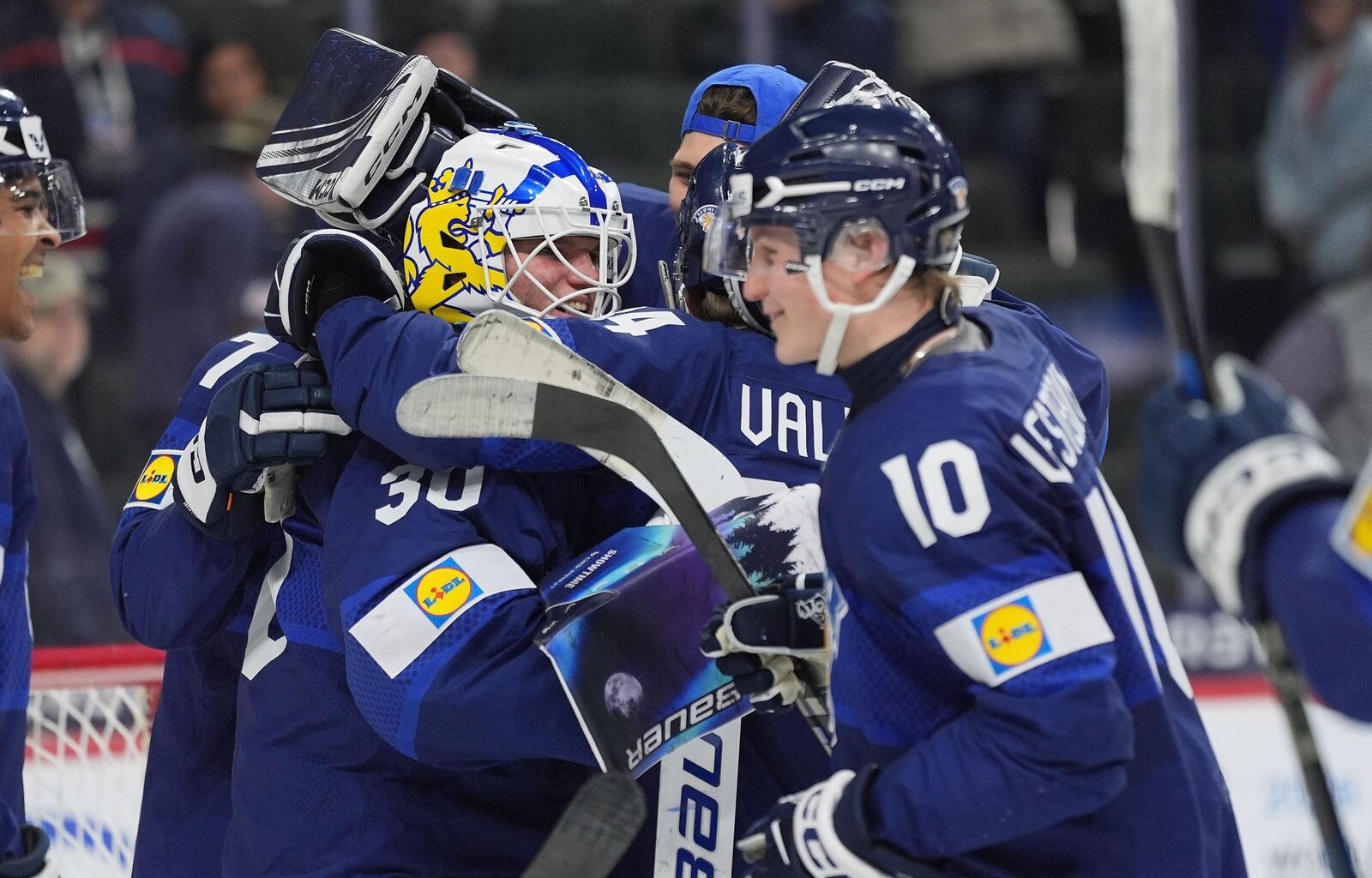 Championnat mondial de hockey junior: La Finlande, la Tchéquie et la Suède passent en demi-finales