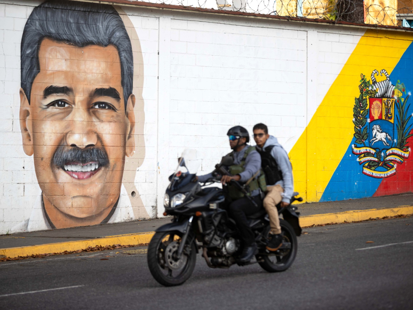 Federal Council freezes any Swiss assets of Nicolás Maduro