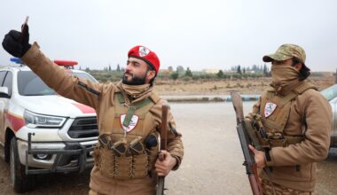 Syrian government forces seize strategic town in Raqqa as SDF retreats | Syria's War News