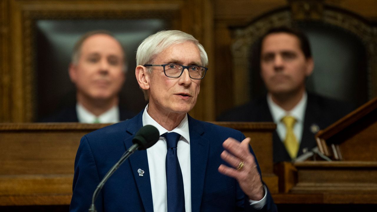 Gov. Tony Evers signs executive order to continue alleviating Wisconsin energy shortage