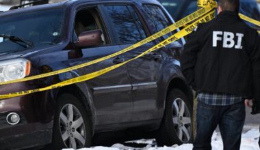 ICE officer fatally shoots woman in Minneapolis – NBC 6 South Florida