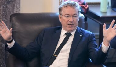 US Senate defeats war powers resolution designed to rein in Trump | Donald Trump News