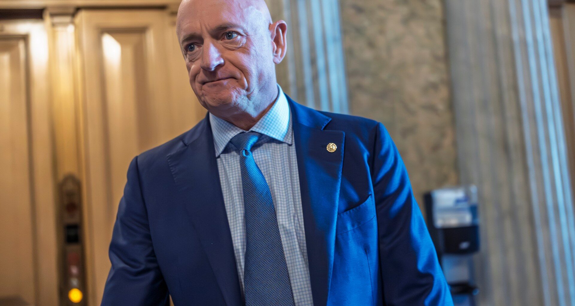 Senator Mark Kelly sues US Defense Department for ‘punitive retribution’ | Donald Trump News