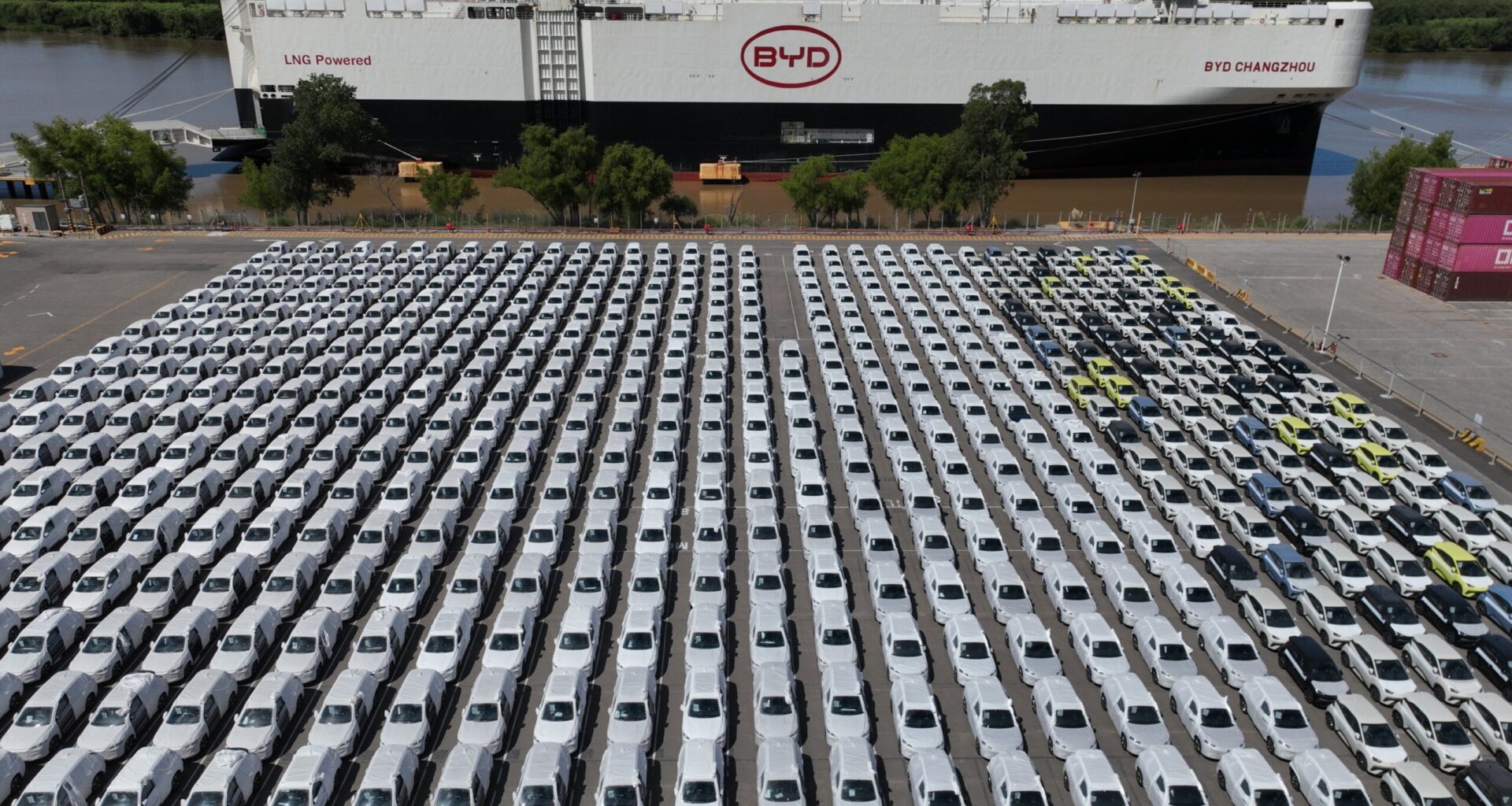 As Trump talks tariffs, his Argentine ally welcomes a shipload of Chinese EVs for the first time