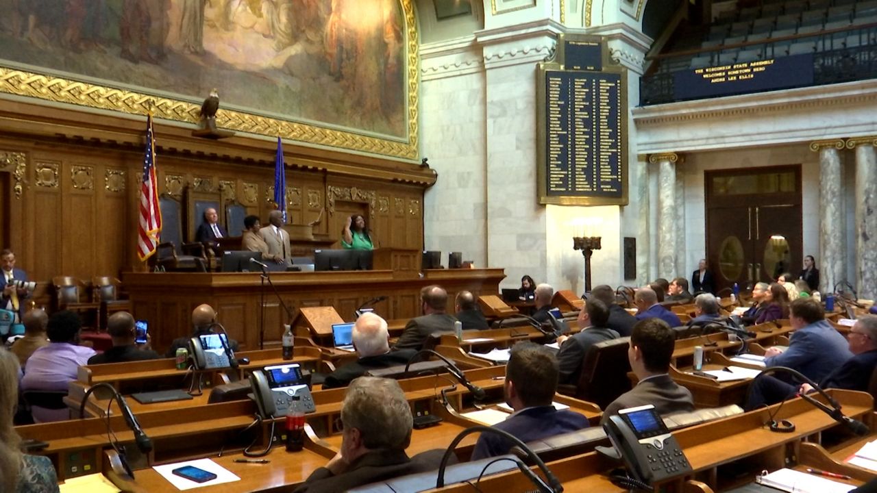 Assembly holds first session of the new year