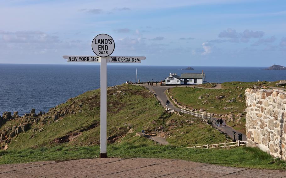 Hiking from Land’s End to John O’Groats, or vice-versa, takes hikers the length of Great Britain.