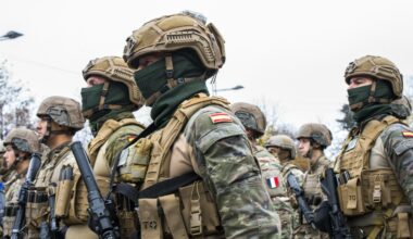 Service militaire : l’Europe se remobilise, la Belgique observe et s’aligne prudemment