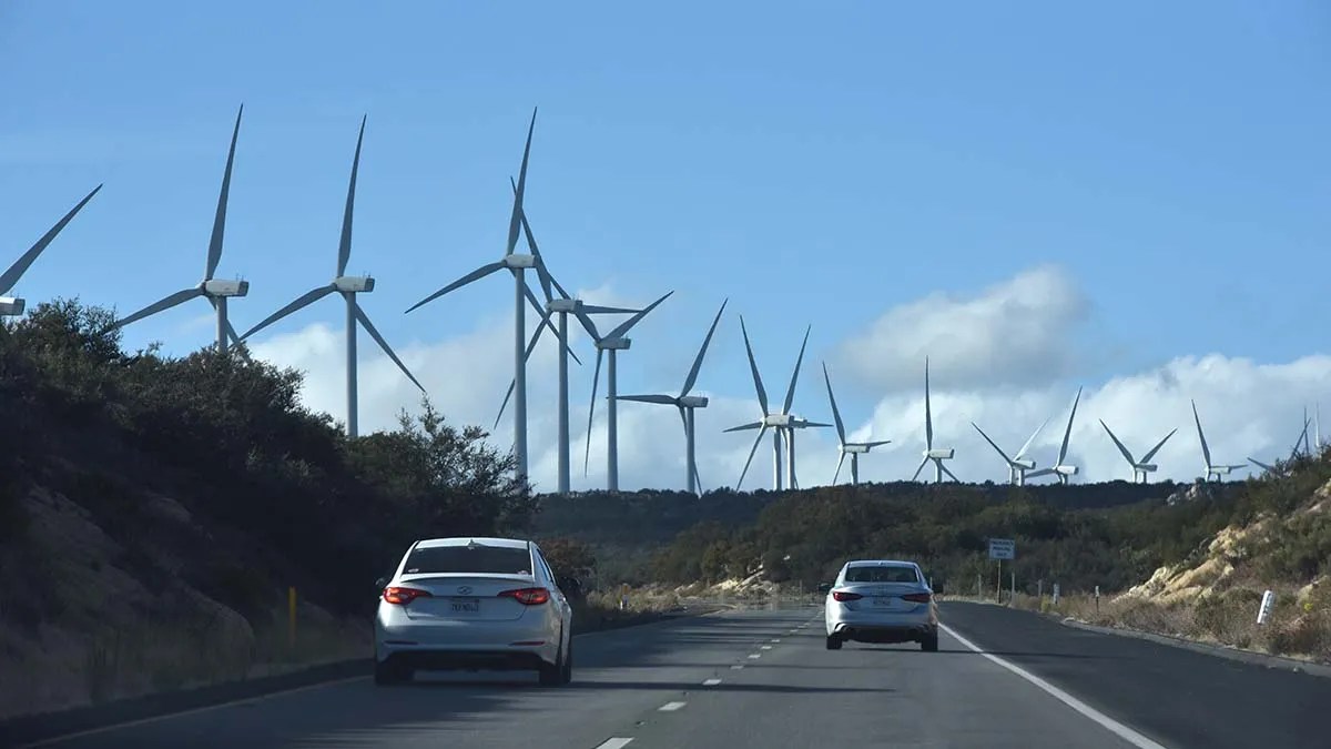 Commentary: California needs to choose between clean energy or oil chaos