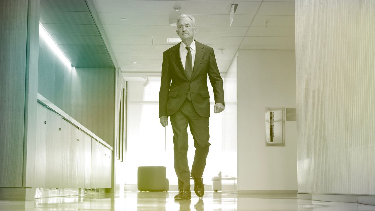 Jay Powell, the Prepster Banker Who Is Standing Up to Trump