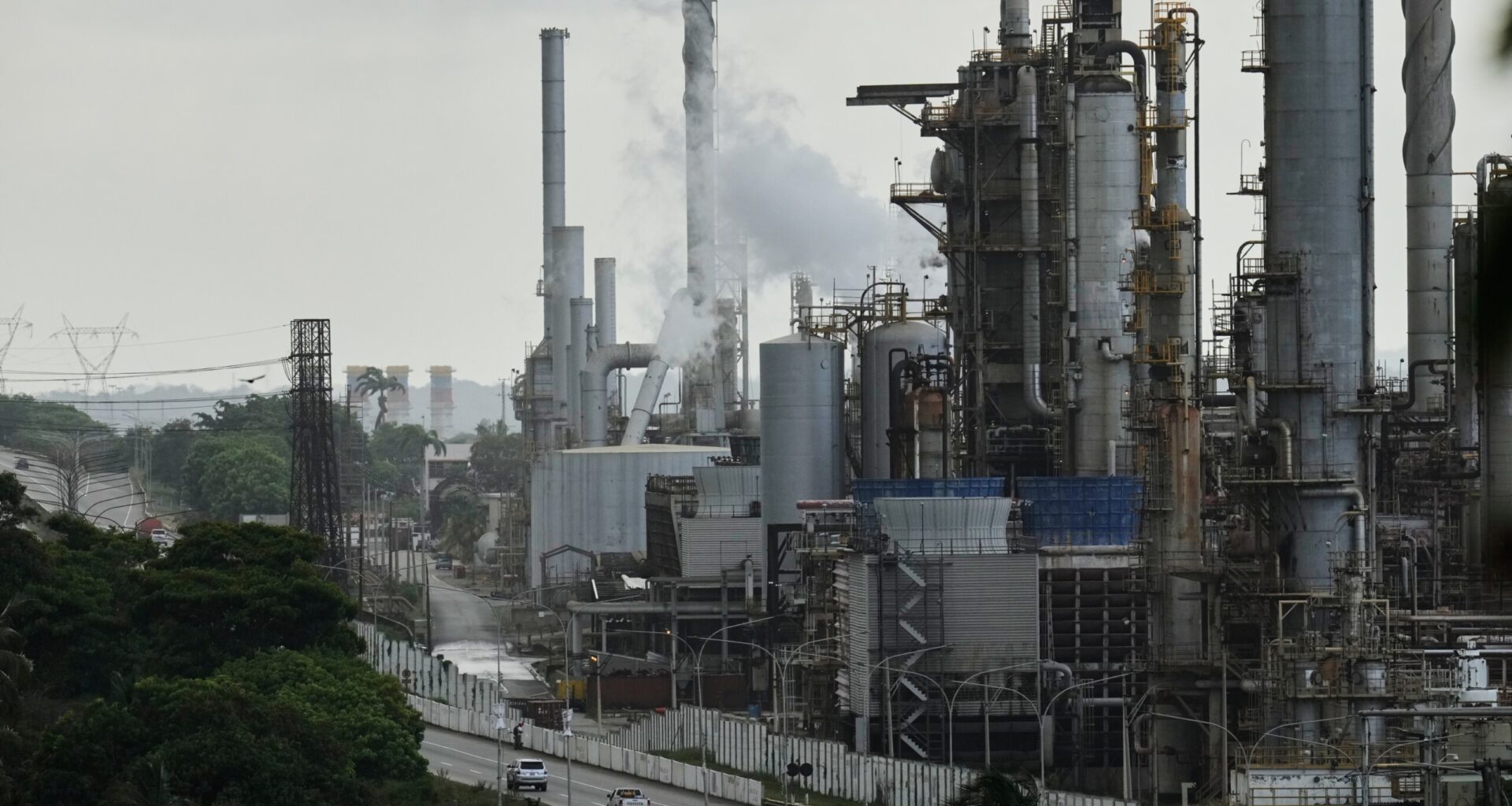 Why boosting production of Venezuela’s ‘very dense, very sloppy’ oil could harm the environment