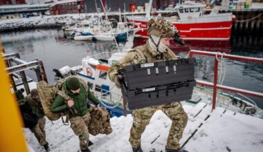 Starmer says Trump’s Greenland tariff threat ‘completely wrong’ and a trade war in no one’s interest – Sun Sentinel