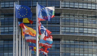 CSU Pushes Merz’s Vision of a Single European Stock Exchange, Framing It as a Fight for Capital, Listings, and Influence