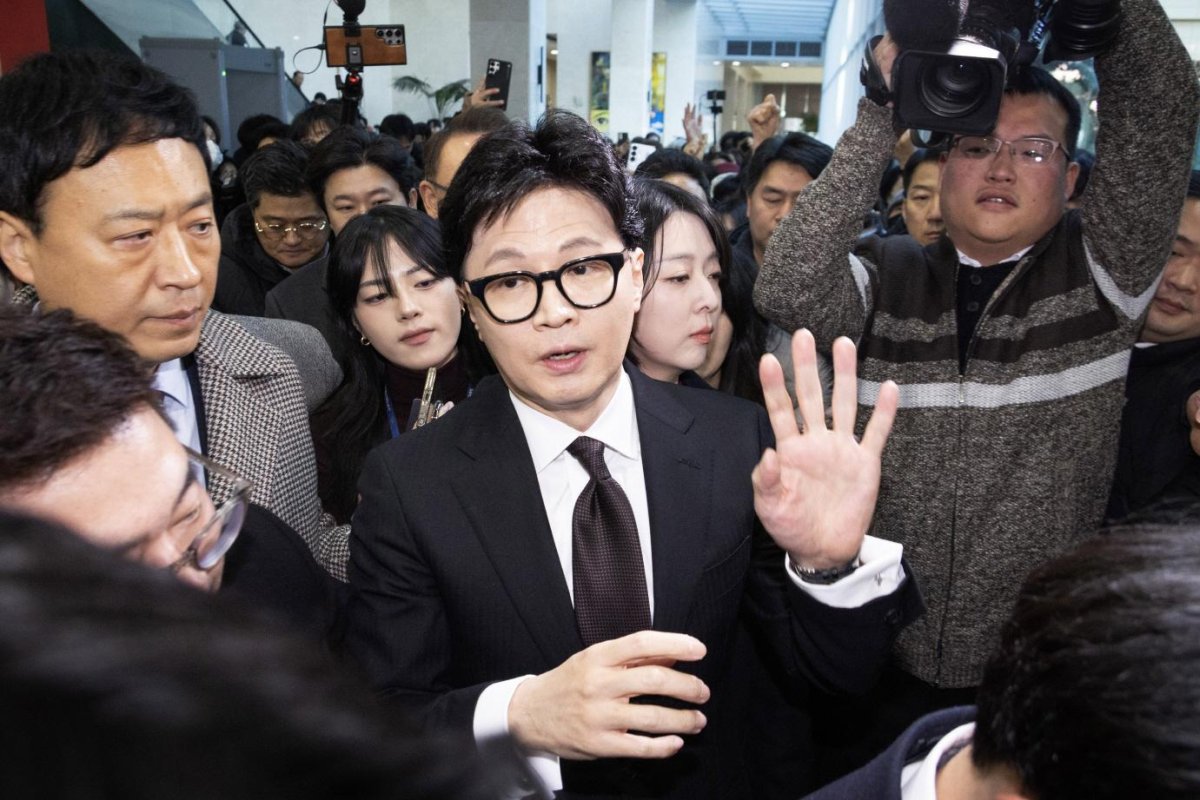 Expulsion exposes fractures in S. Korea’s conservative party, analysts say