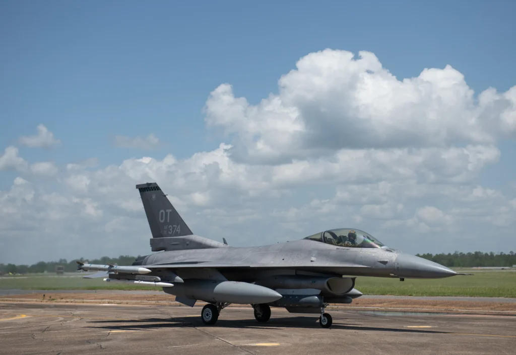 General Dynamic F-16 'Viper' Eglin AFB