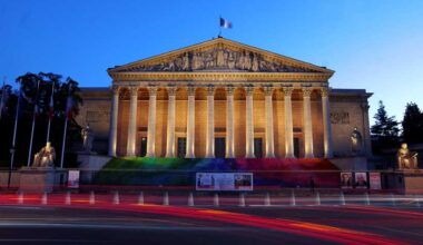 Europe Pushes Back: France Says It Has the Right to Say No to the U.S.