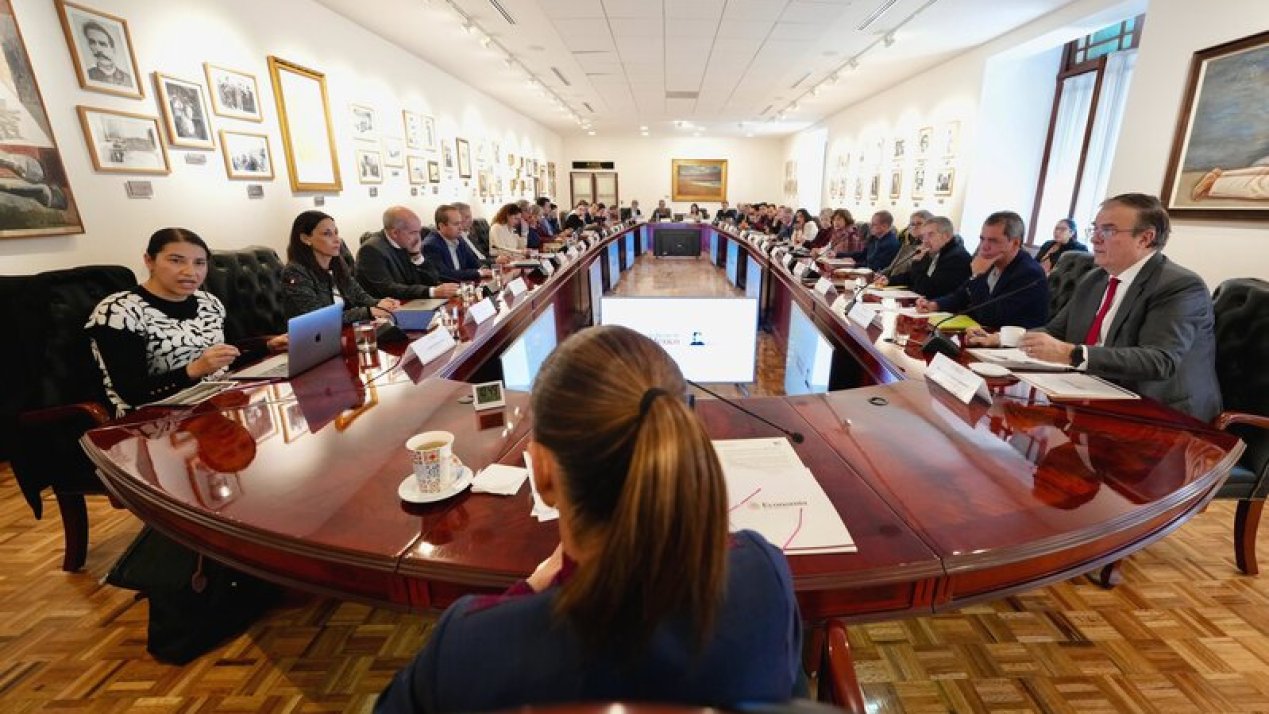 Mexico Reconsiders Cuba Oil Aid Amid Geopolitical Shifts