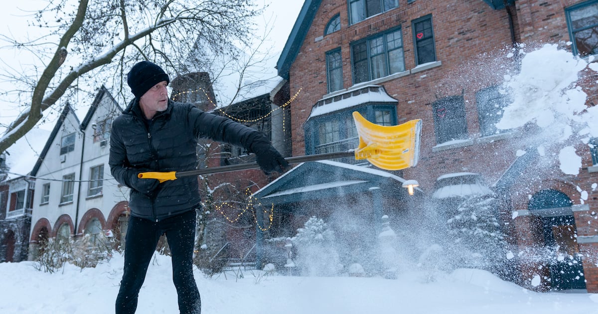 Heavy snow coming to Toronto and surrounding areas on Monday morning