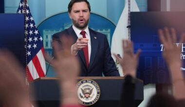 Suspect in vandalism of JD Vance’s Ohio must stay in jail until trial