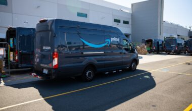 Alabama faces major political fight after state’s larger cities sue over online sales tax