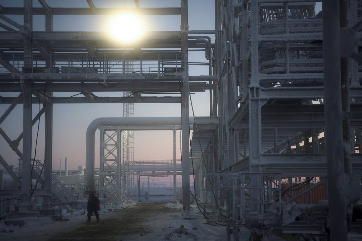 EU still pouring billions into Russian gas economy…