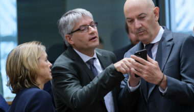 If US firms dislike fines, they can leave Europe, says French economy minister