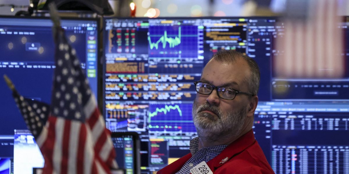 Down Arrow Button Icon