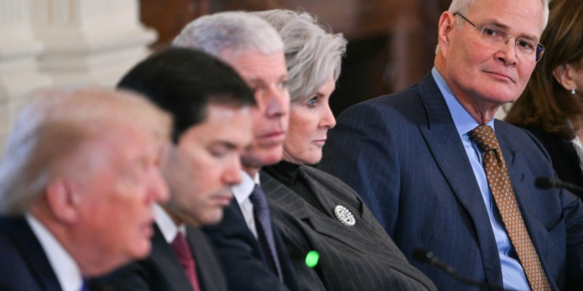 Exxon and Chevron decline new spending in Venezuela while taking a wait-and-see approach for future