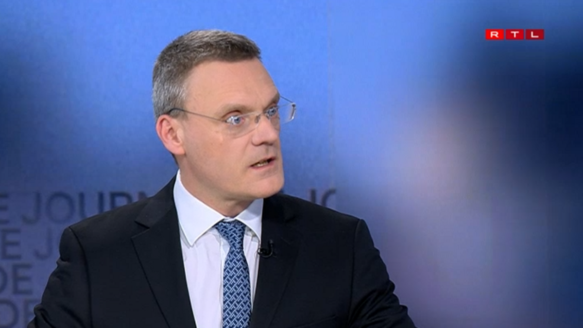 Le CEO a salué le calme des passagers lors de cet épisode délicat.