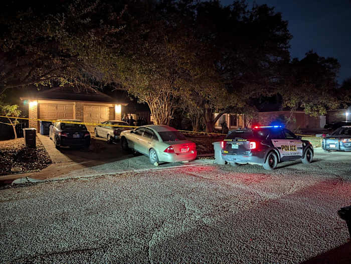 Man dead in shooting following altercation at North Side home, SAPD says