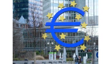 Защита на кирилицата с два и половина месеца трудни преговори