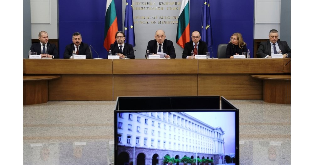 Сигнали за еврото и високи цени вече и в малките населени места (Обзор)