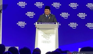 IMF praises Indonesia's economy, Prabowo sees faster growth