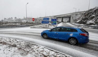 Roads affected by snow in Portugal