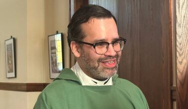 A Minneapolis church holds a service of 'Lament and Hope' amid fears over immigration crackdown