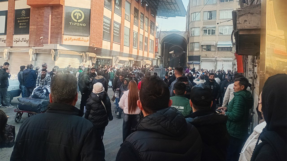 Strikes and protests in Tehran's Bazaar (January 6, 2026)
