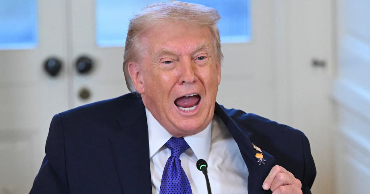 Trump, 79, Explodes at GOP Senator Susan Collins in Profanity-Filled Call