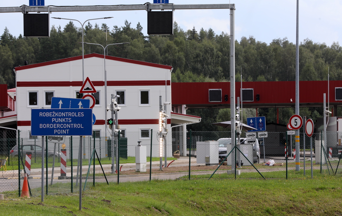 Latvia’s electronic queue at the borders with Russia and Belarus: what the first months reveal