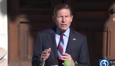 Blumenthal proposes bill allowing lawsuits against federal immigration officers