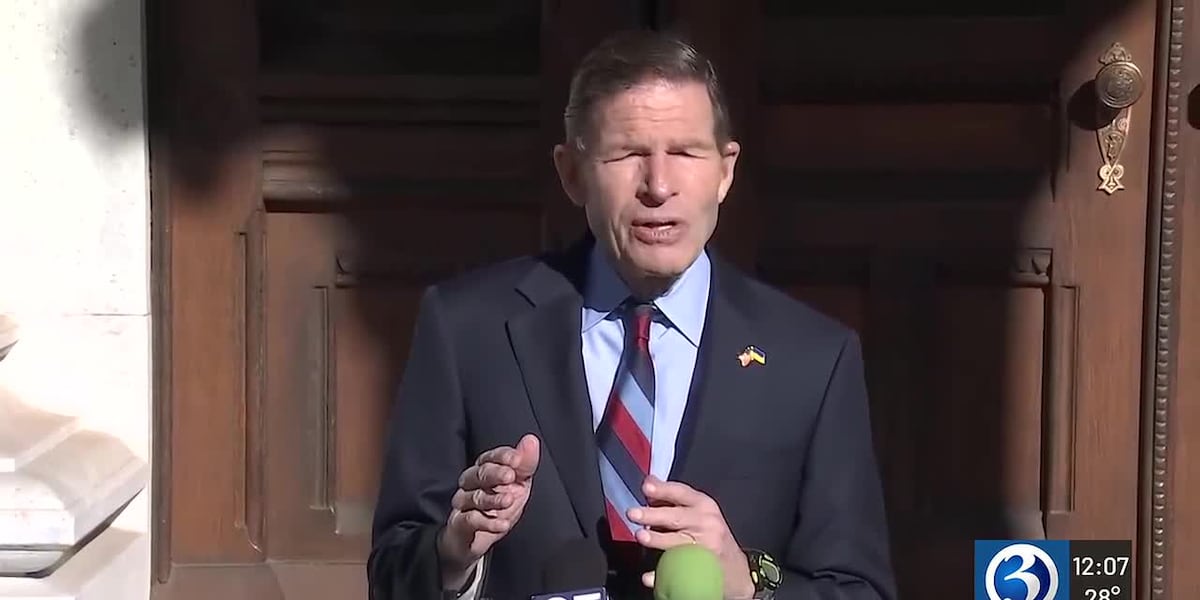 Blumenthal proposes bill allowing lawsuits against federal immigration officers