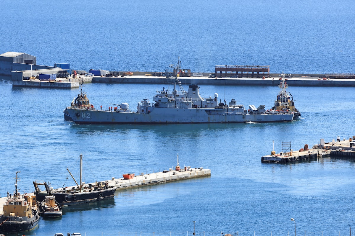 Trump tests China trade war truce with threat of Iran sanctions