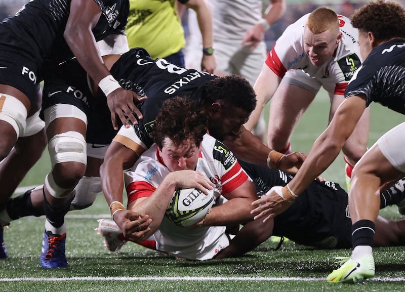 Ulster Rugby Tom Stewart, scores a try against  Racing 92      during Friday nightÕs  EPCR Challenge Cup  match at Affidea  Stadium
Picture by Brian Little