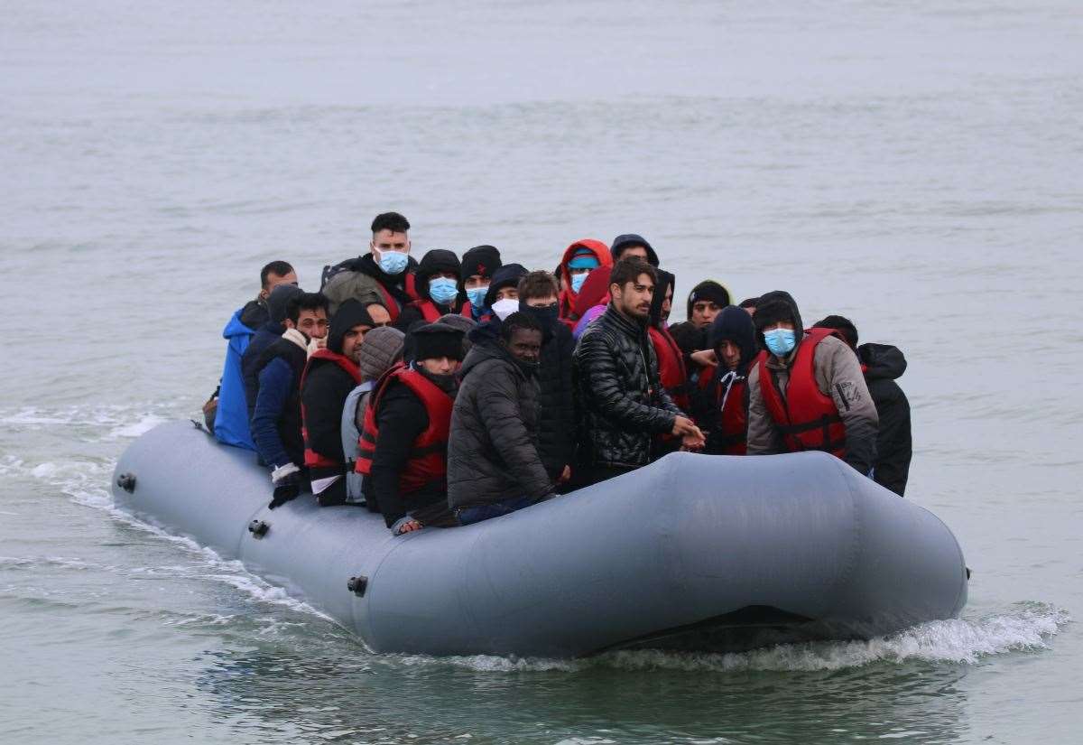 Powers to seize mobile phones over Channel crossings come into force